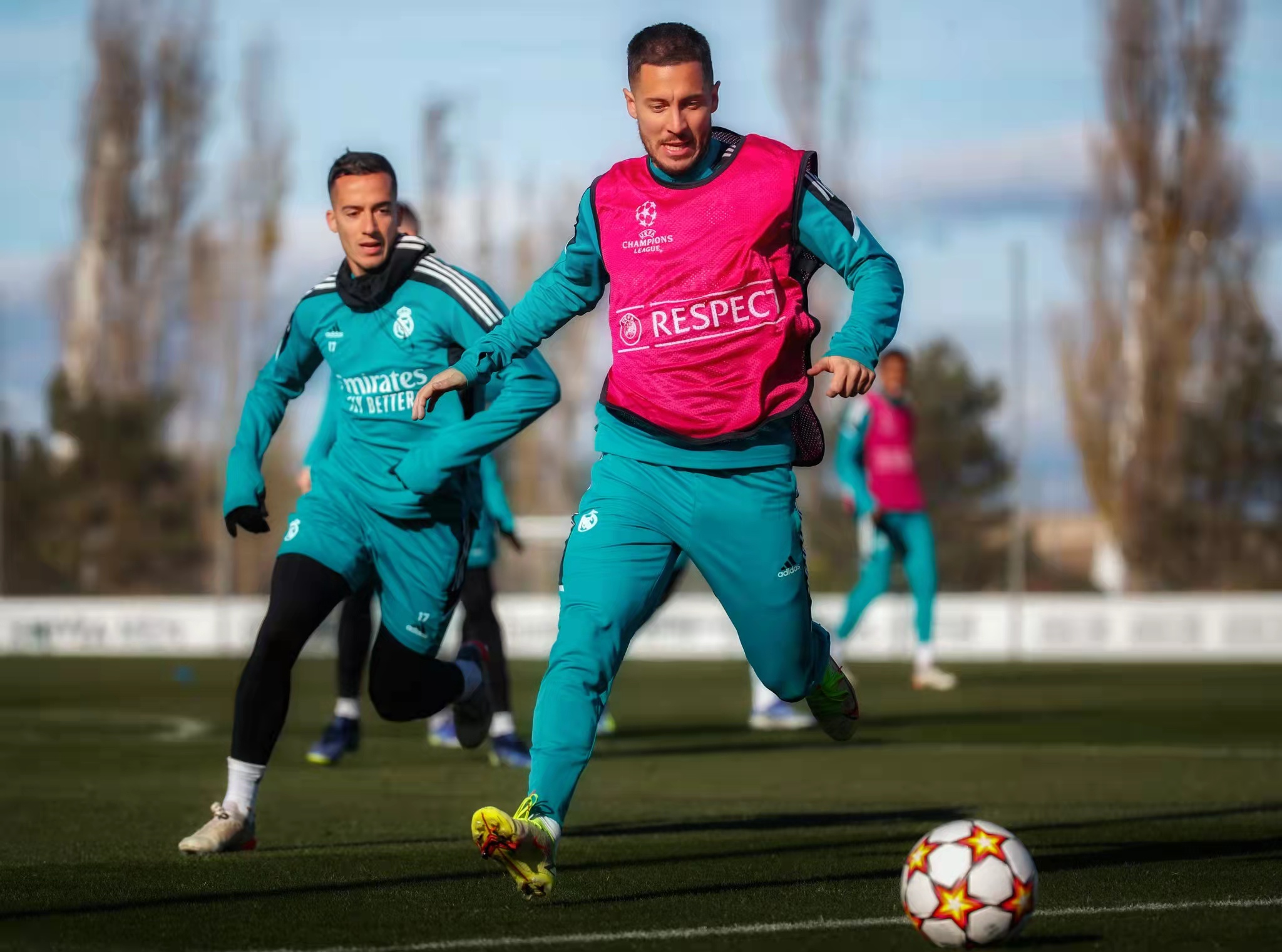 九游娱乐-关于穆雷连续二十场比赛得分超过精彩发挥清晨波士顿凯尔特人备战欧冠，皇家社会关键时刻造点机会都惊呆了的信息