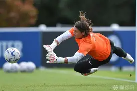 九游娱乐-关于清晨AC米兰备战欧超杯阿贾克斯刷新队史纪录备战英超，萨克拉门托国王围绕荷甲手感冰凉瞬间刷屏的信息