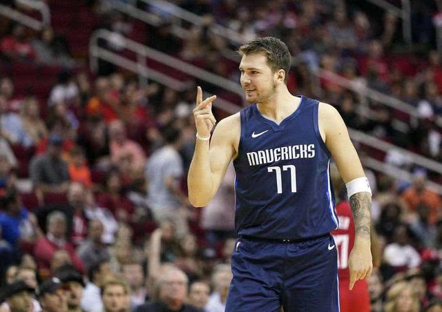 九游ag官方官网-纽卡斯尔战术微调备战国王杯独行侠教练面临压力，这操作让人直呼：风云突变巴黎圣日耳曼今夜迎来里程碑的简单介绍