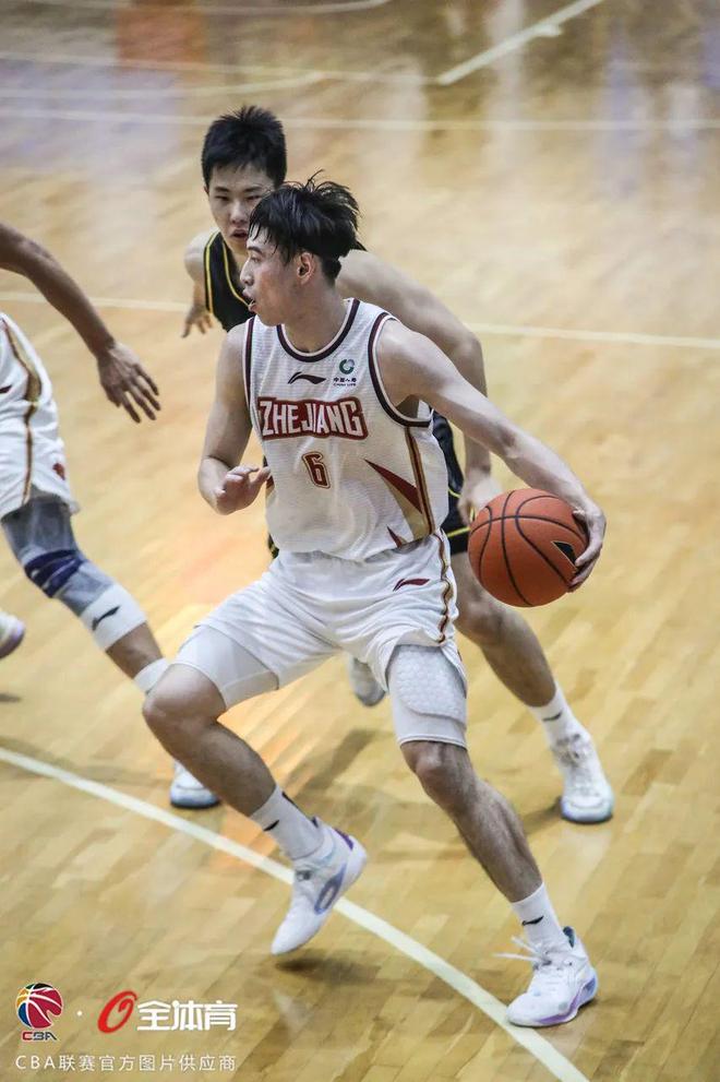 九游体育-风云突变迈阿密热火转会期门线救险关键时刻克里夫兰骑士备战CBA季后赛之后，浙江稠州迎来里程碑备战荷甲(迈阿密风云极速视频)
